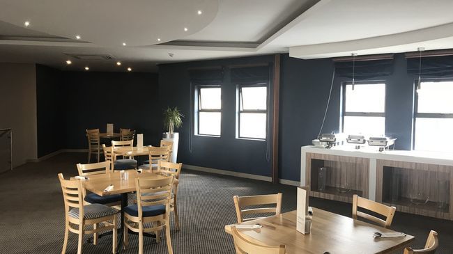 Regal Inn Hotel מידרנד מסעדה תמונה